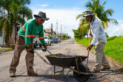 Com estratégia e cautela, Prefeitura de Catalão mantém frentes de serviço contra buracos no período chuvoso