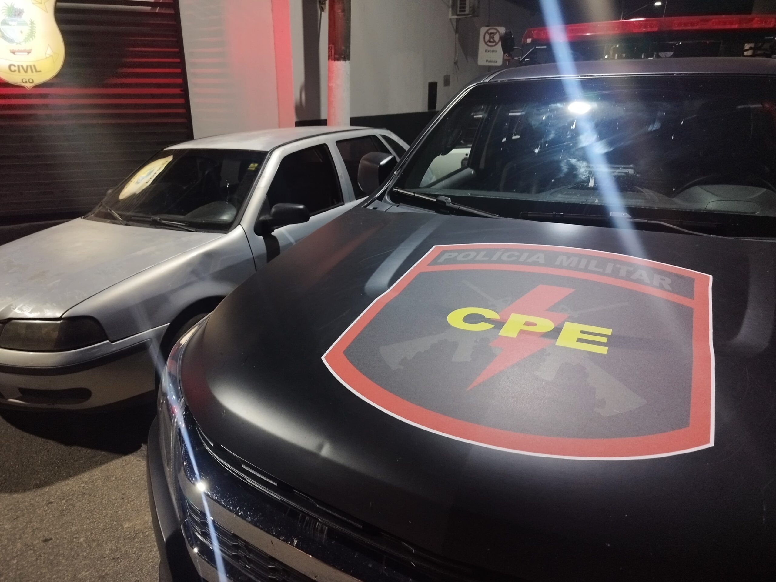 CPE prende dois suspeitos e recupera veículo furtado em Goiandira