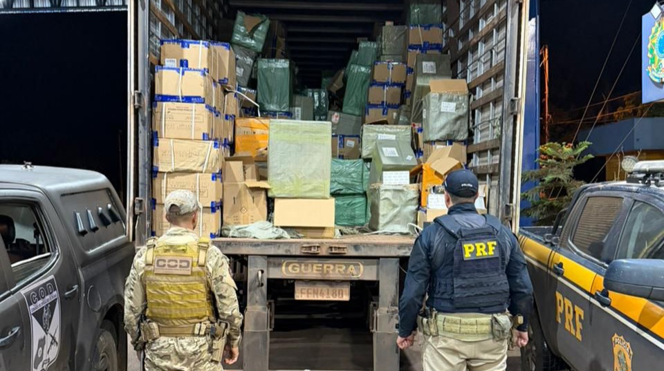 PRF e COD realizam maior apreensão de contrabando e descaminho do Brasil em 2026, em Goiás