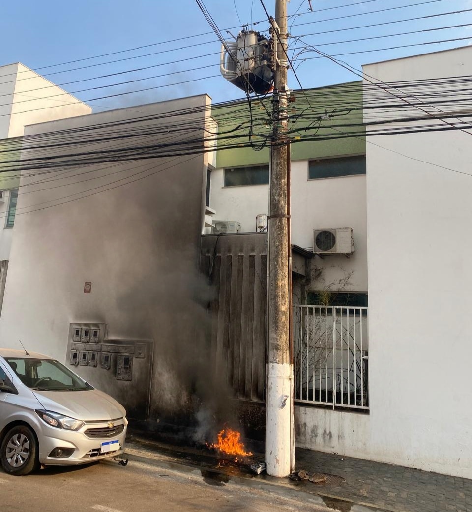 Incêndio em transformador mobiliza Corpo de Bombeiros e Polícia Militar em Catalão