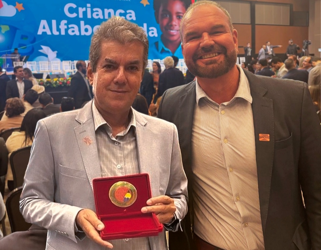 Catalão recebe Selo Ouro do Ministério da Educação