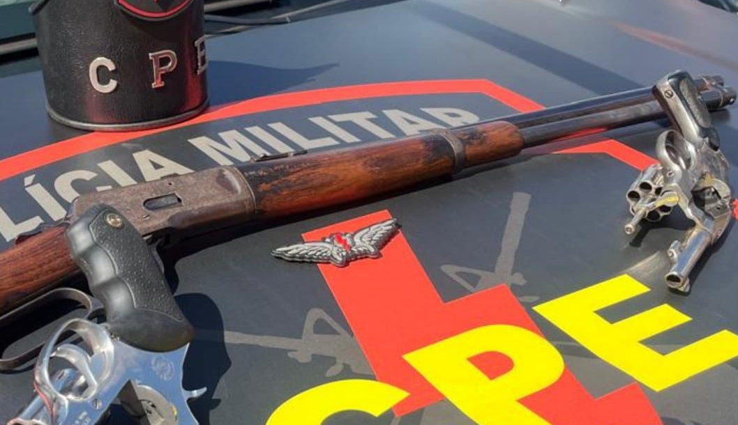CPE apreende três armas de fogo no Bairro Castelo Branco, em Catalão
