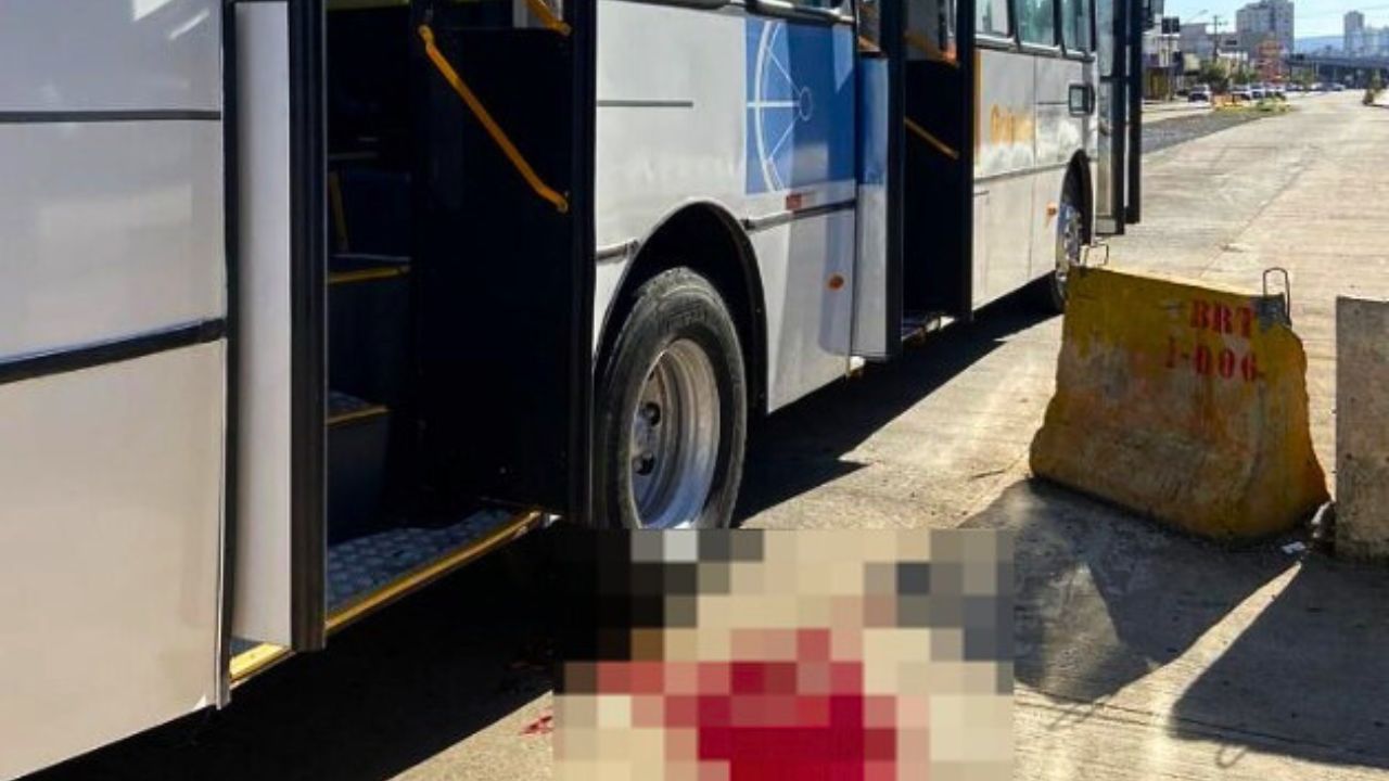 Idosa tem braço amputado após descer de ônibus em Goiânia e ser atropelada por ele