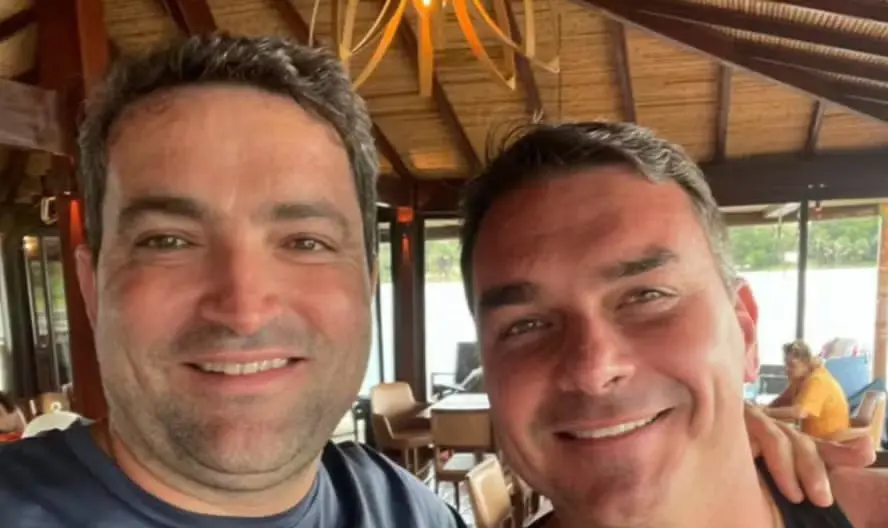 Willer Tomaz pagou para remover links com notícias com Flávio Bolsonaro